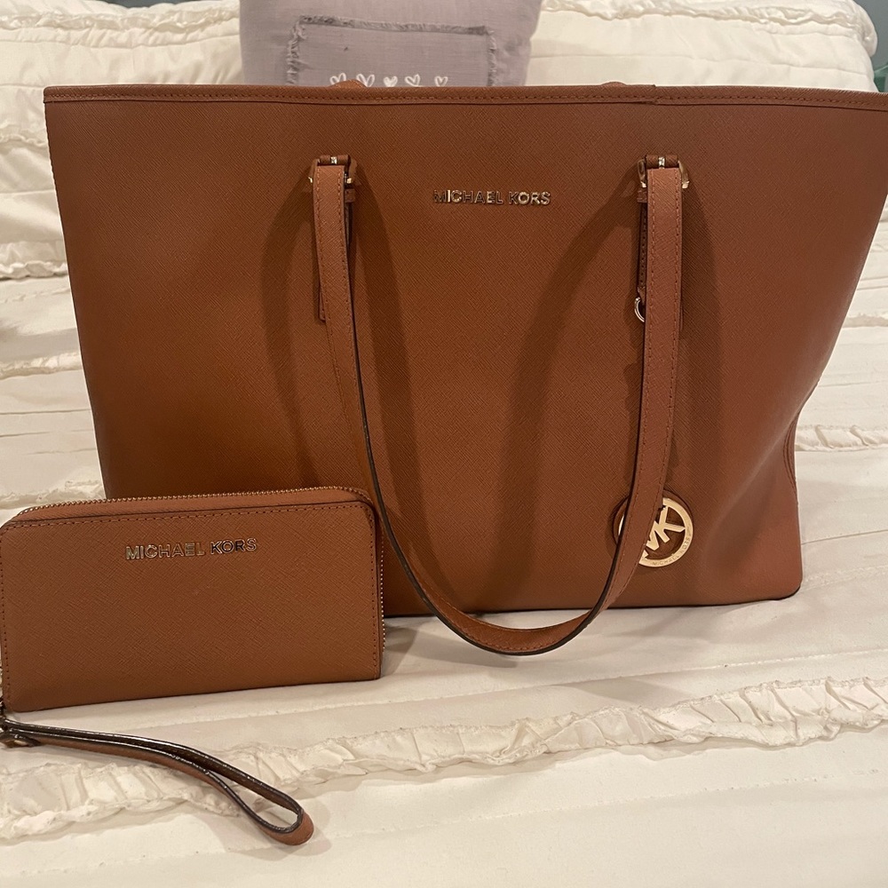 Michael kors bag & wallet